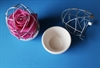  Keramik skjuler med net. Passer til evt. en mini blomst.